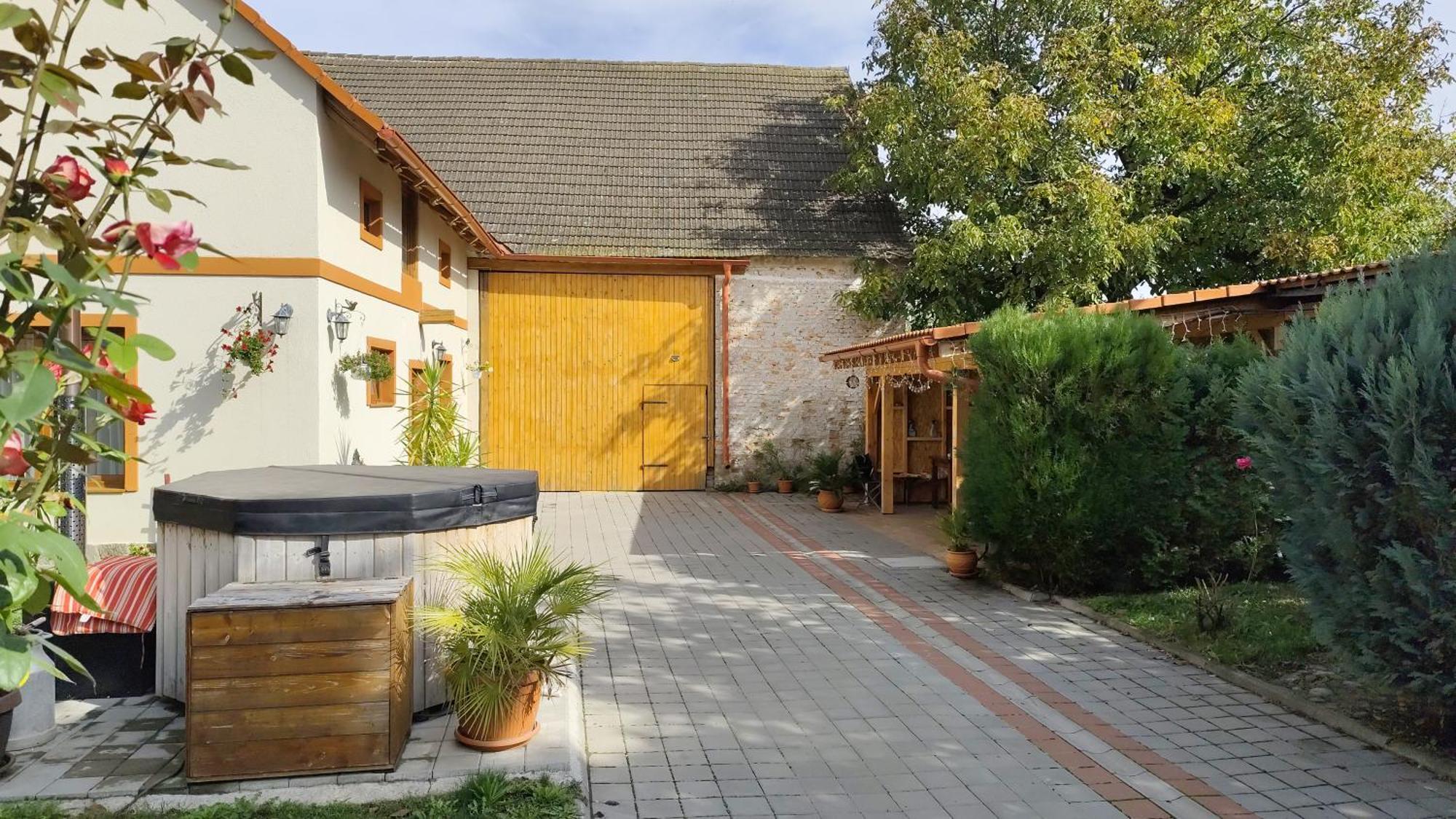 Otto'S Guesthouse Prejmer Exterior photo